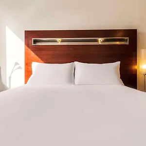 Ibis World Trade Centre Hotel