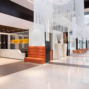 3* Hotel Ibis One - World Trade Centre