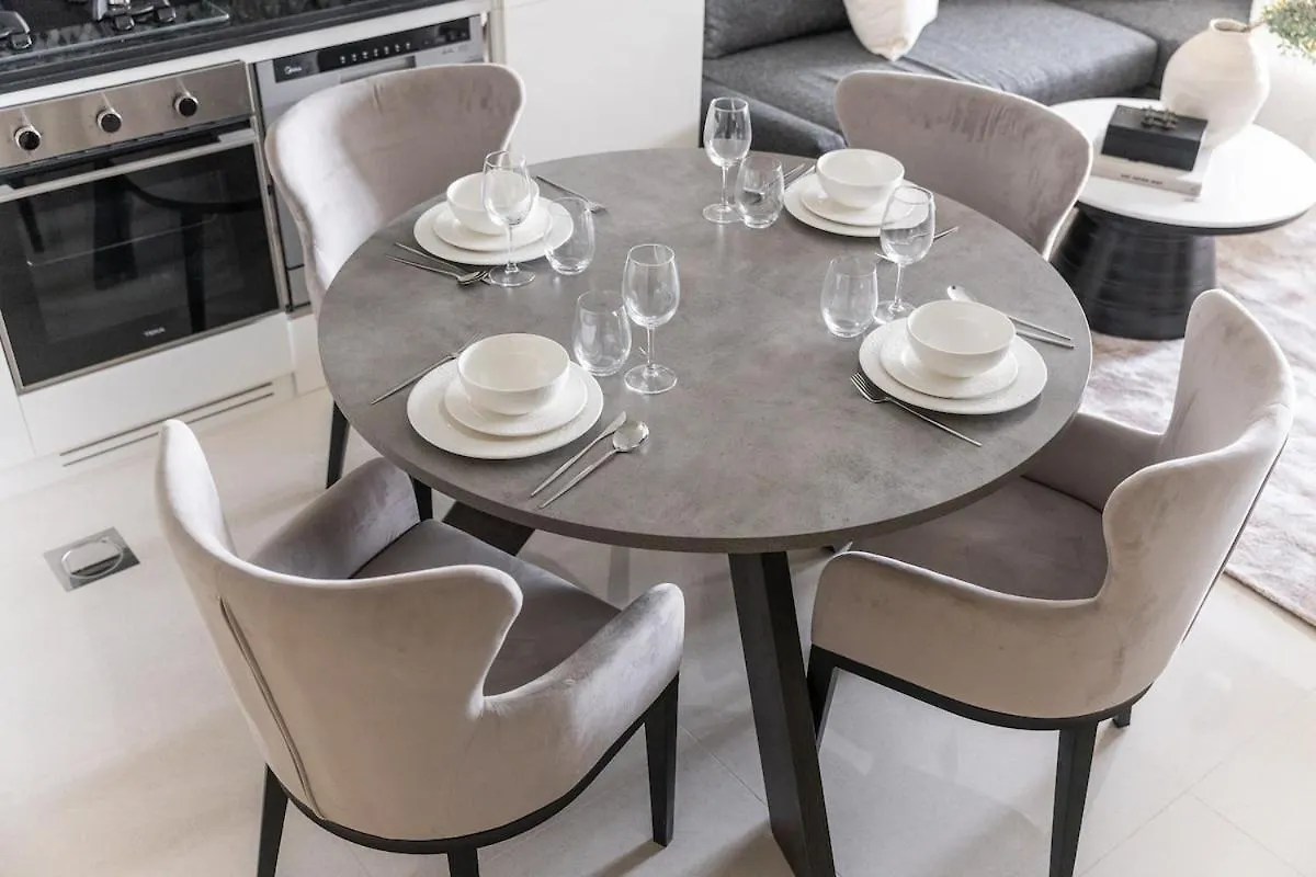 Apartment Elegant 2 Bedroom With Great Views In Business Bay Dubai