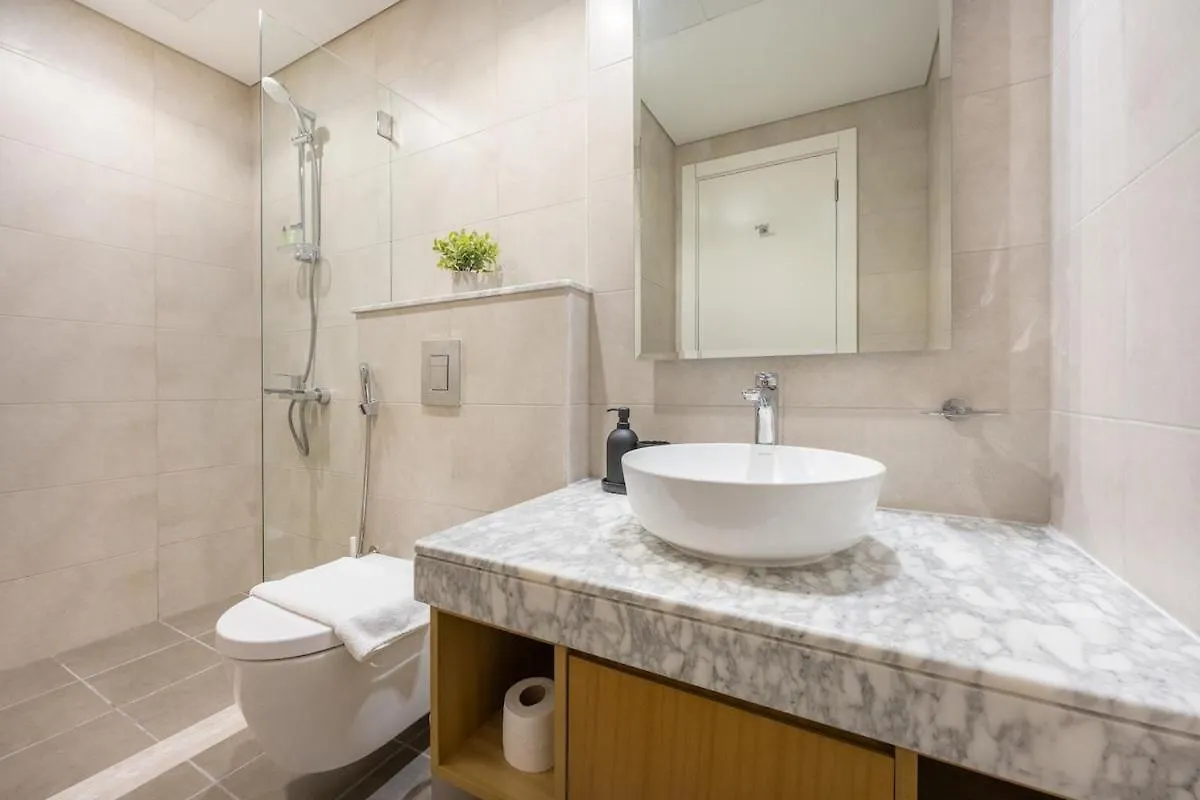 Apartment Elegant 2 Bedroom With Great Views In Business Bay Dubai