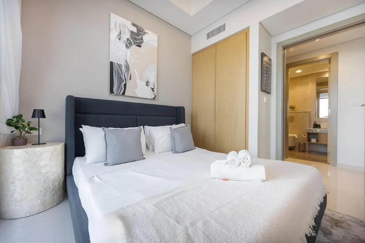 Apartment Elegant 2 Bedroom With Great Views In Business Bay Dubai United Arab Emirates
